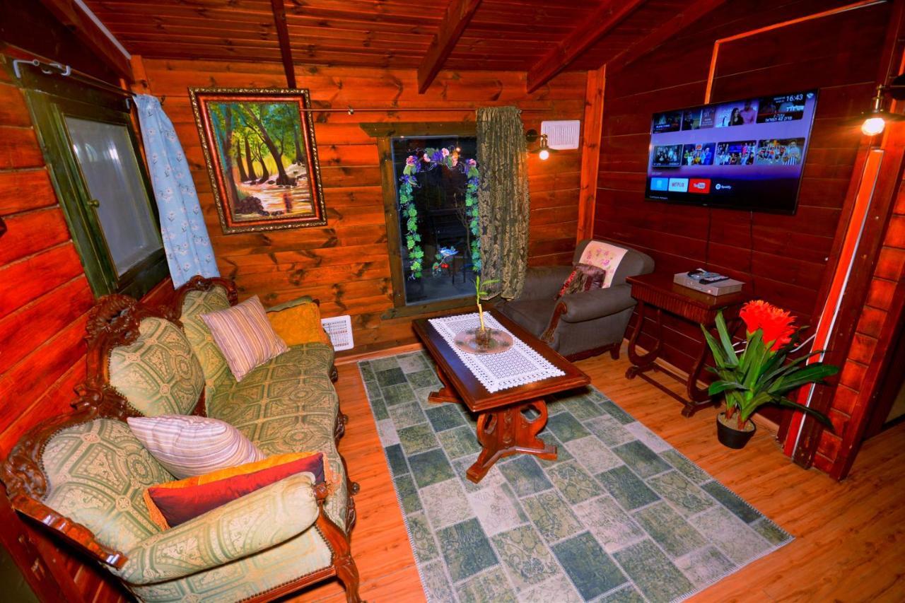 Family Cabin Menaẖemya Exteriér fotografie